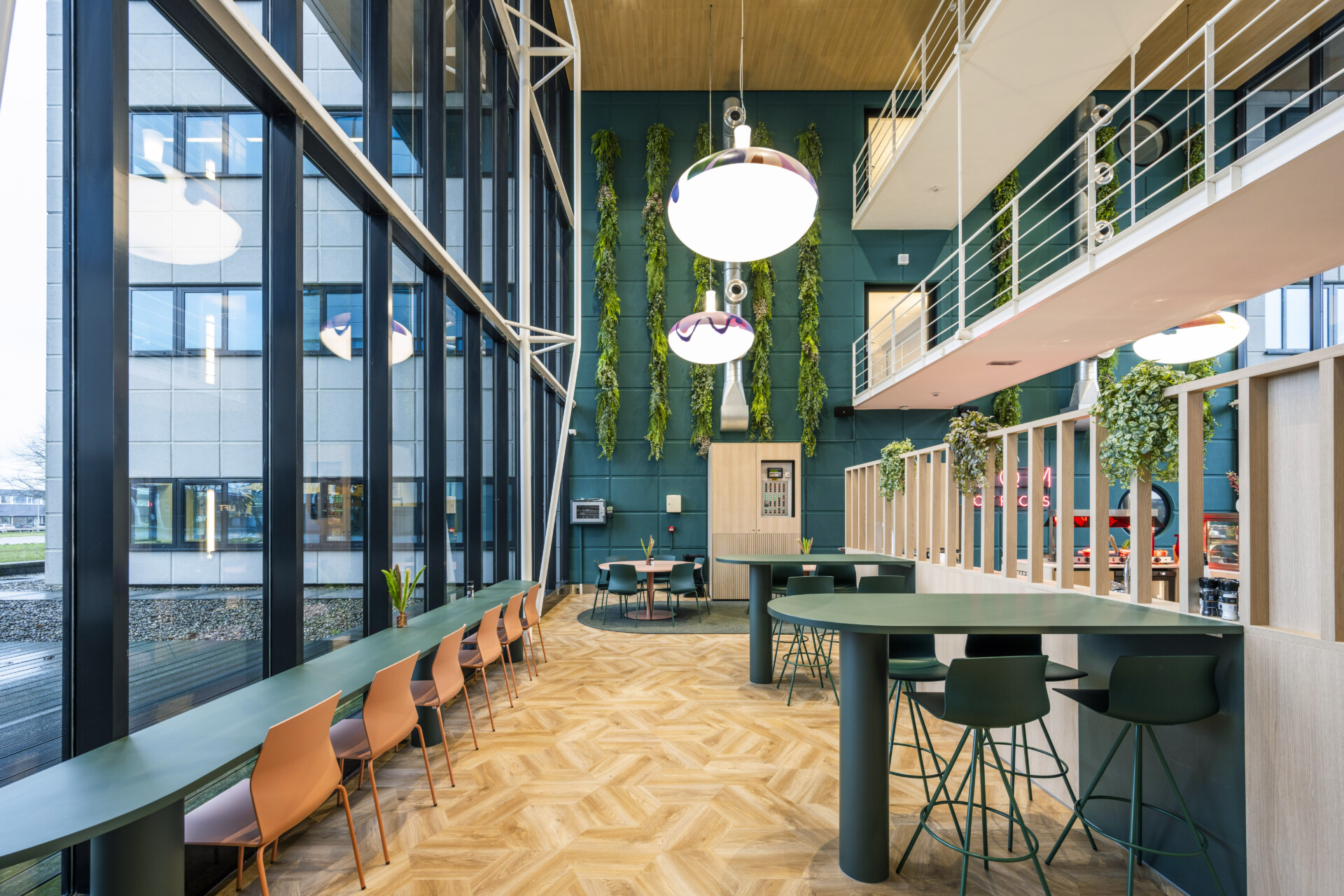 Antareslaan 1 – 27